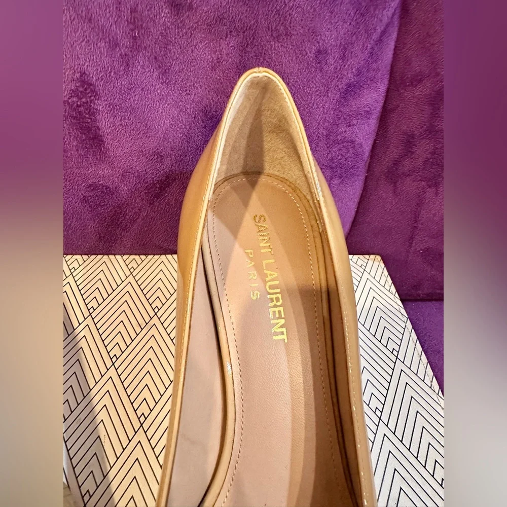Saint Laurent Beige Patent Leather Heels. Size 37.5-7.5us - Picture 8 of 8